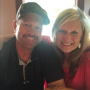 Meet your Posher, Joy